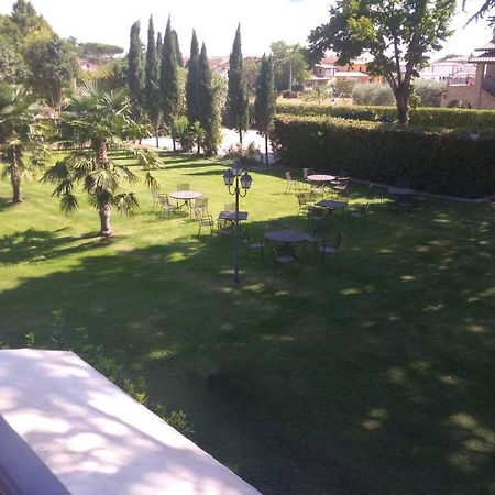 Hotel Assisi Parco Dei Cavalieri Petrignano Ngoại thất bức ảnh