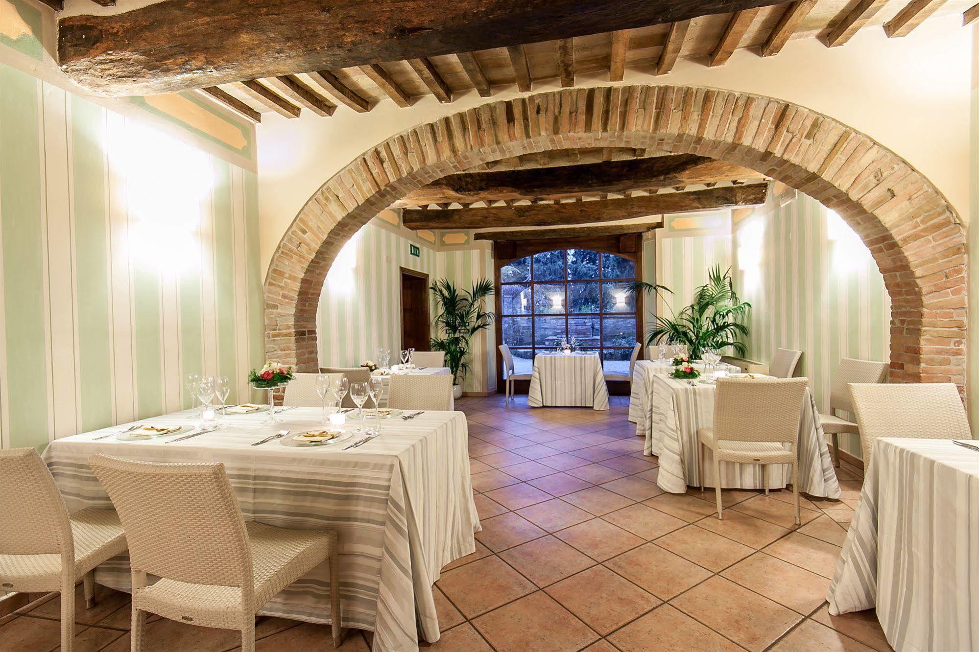 Relais Parco Dei Cavalieri Assisi Hotel Petrignano Ngoại thất bức ảnh